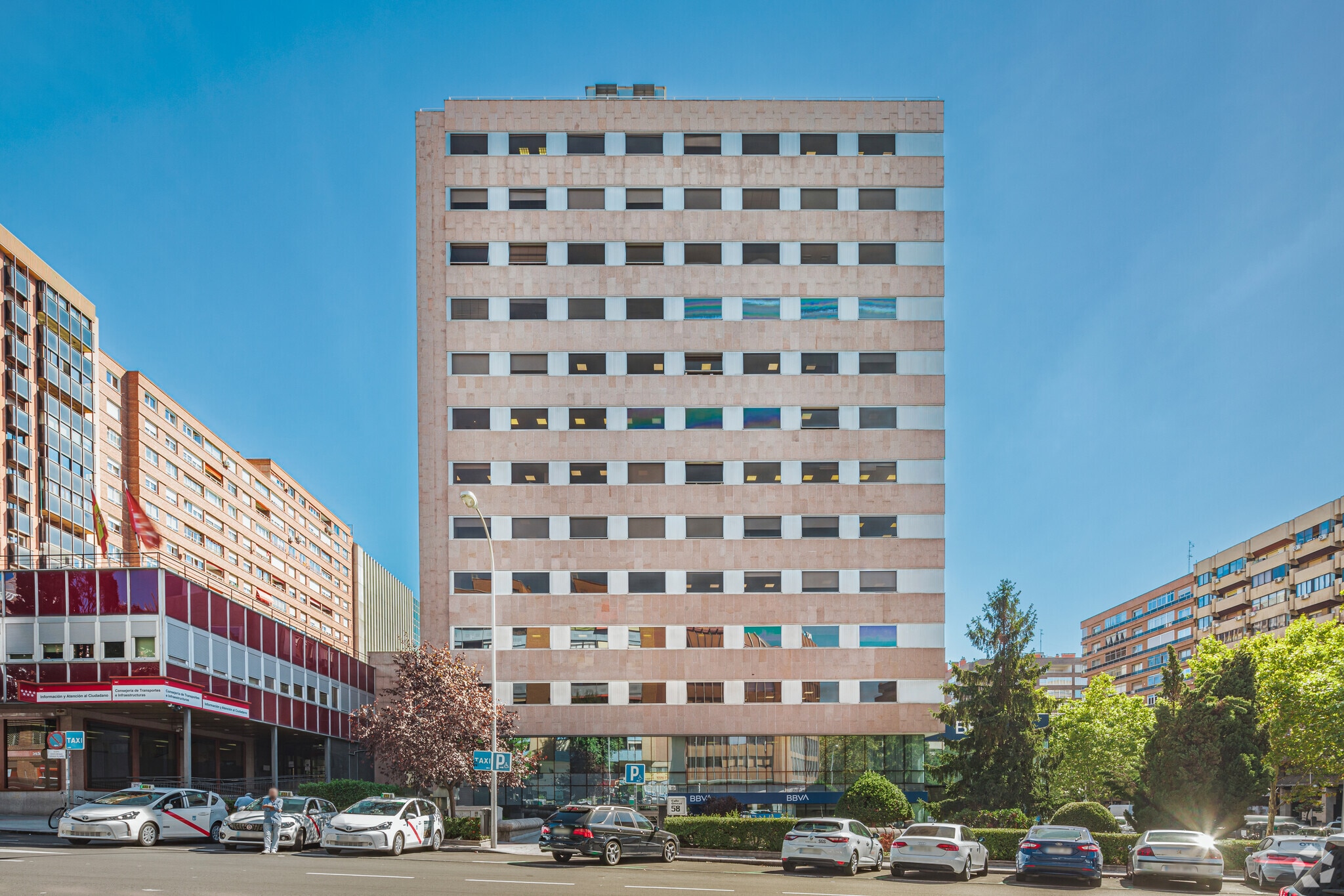 Office in Madrid, Madrid for lease Primary Photo- Image 1 of 7