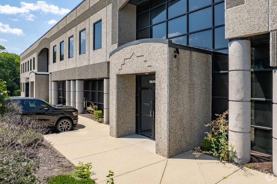 14400 College Blvd, Lenexa, KS for sale - Building Photo - Image 3 of 5