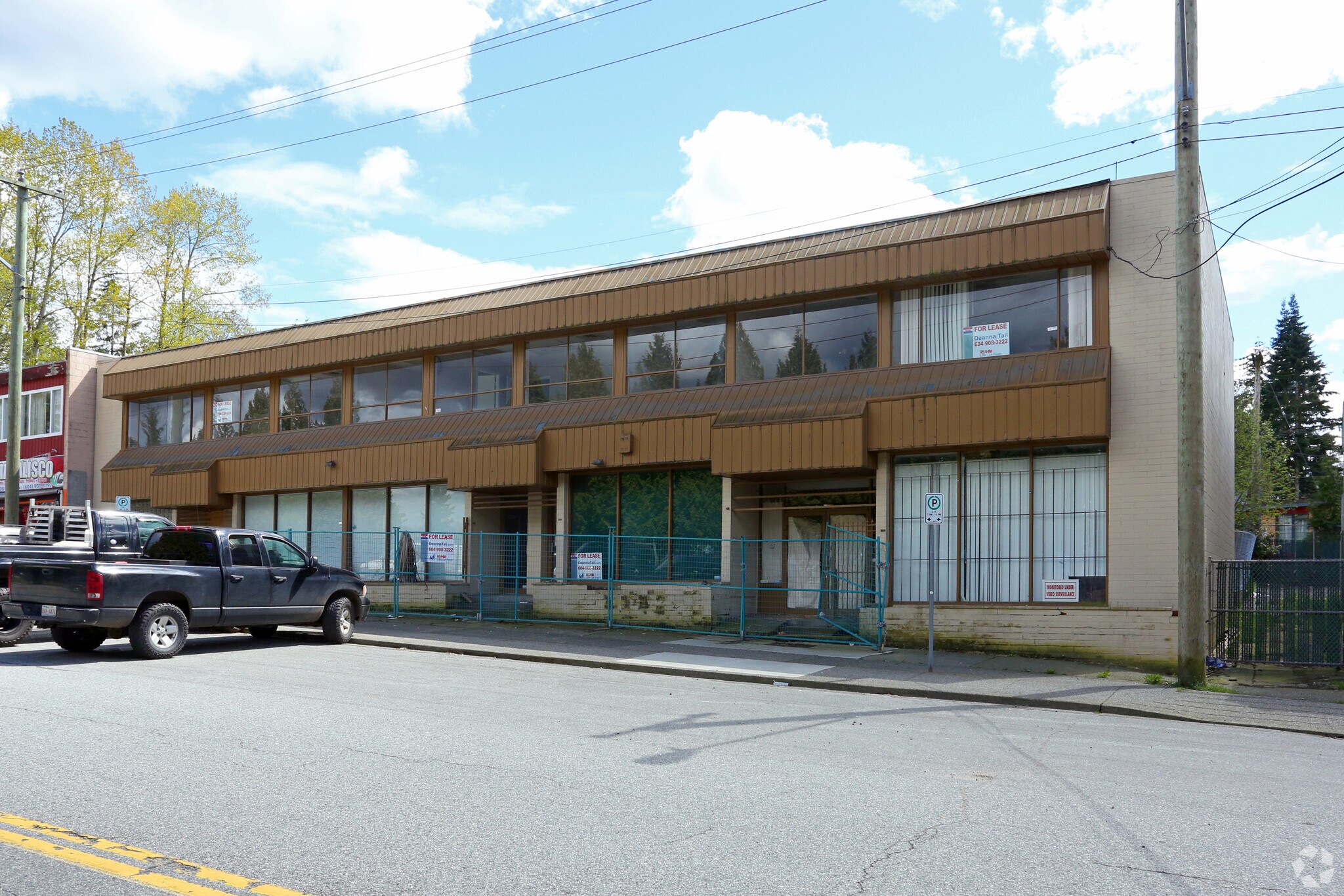 13638 Grosvenor Rd, Surrey, BC à vendre Photo principale- Image 1 de 1