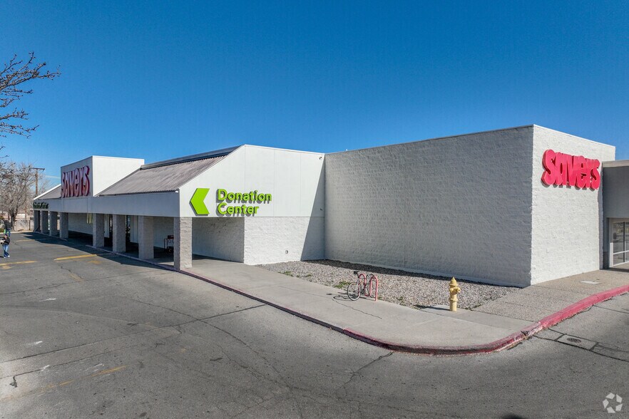 3621-3901 Menaul NE, Albuquerque, NM à louer - Photo du bâtiment - Image 3 de 16