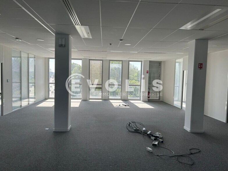 2-4 Avenue André Reinson, Bordeaux for lease - Building Photo - Image 2 of 15