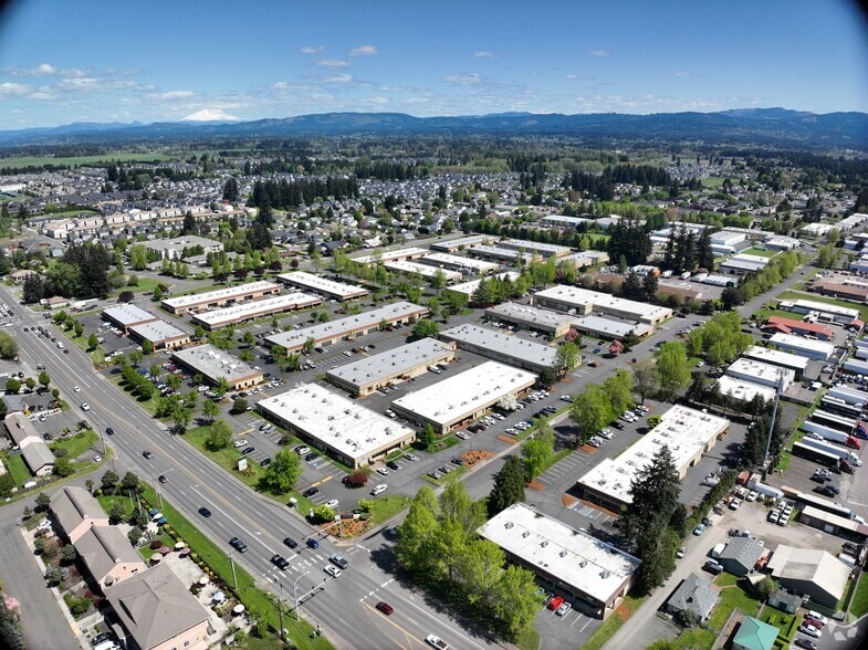 9611 NE 117th Ave, Vancouver, WA for lease - Matterport Community - Image 2 of 13