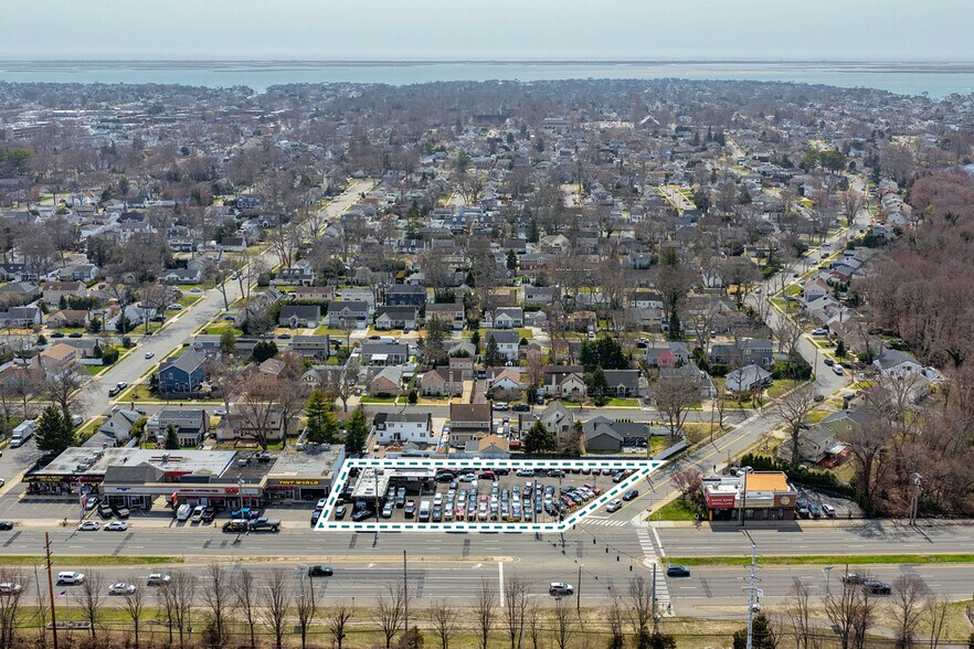 4700 Sunrise Hwy, Massapequa Park, NY à louer - Aérien - Image 2 de 5