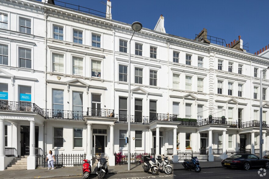 10 Cromwell Pl, Londres à louer - Photo du bâtiment - Image 2 de 2