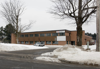 Plus de détails pour 230 Edward St, Aurora, ON - Industriel à vendre