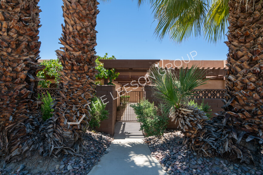 73600 San Gorgonio Way, Palm Desert, CA à vendre - Photo du bâtiment - Image 3 de 17