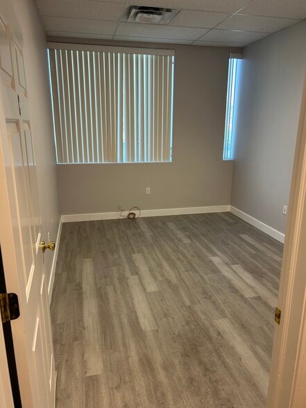 1240 E 100 S, St George, UT à louer - Photo du bâtiment - Image 3 de 3