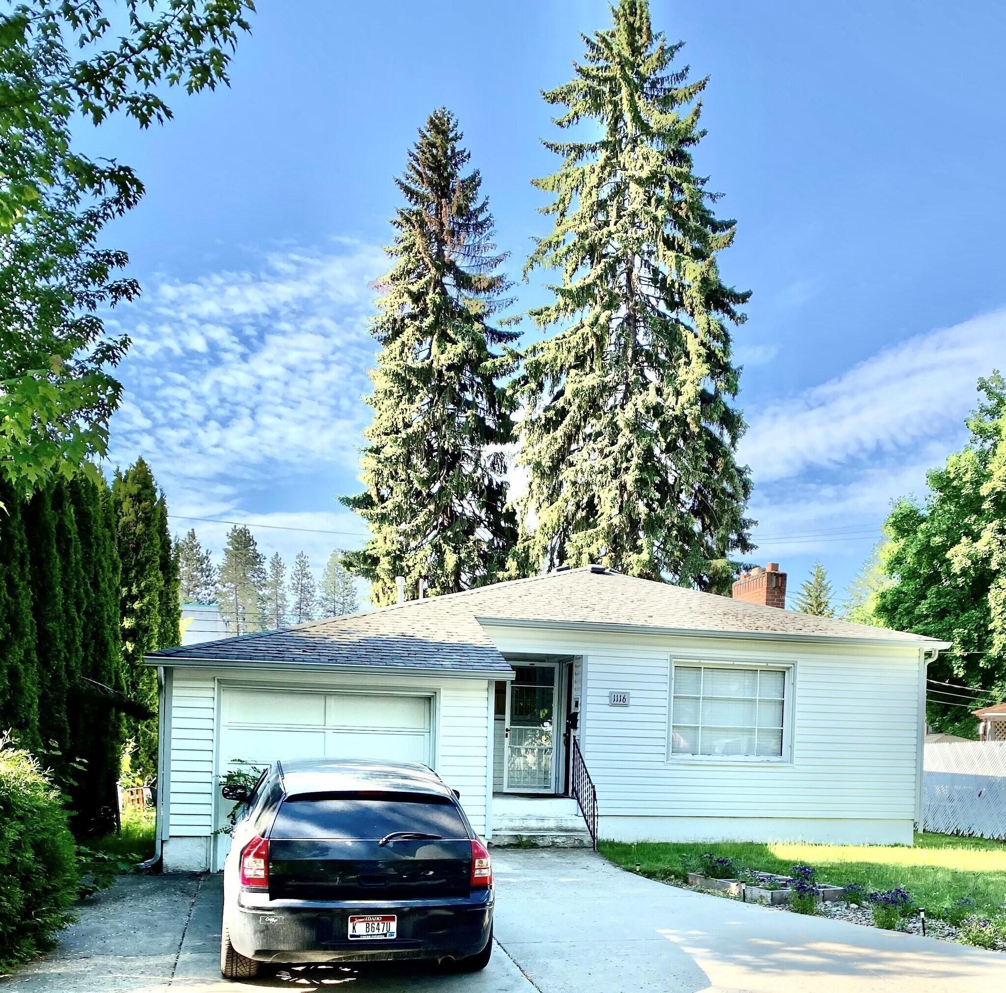 1116 E Lakeside Ave, Coeur d'Alene, ID à vendre Photo principale- Image 1 de 2