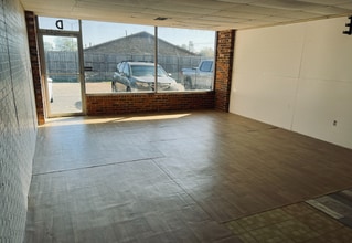 963 S Memorial Dr, Prattville, AL à louer Photo intérieure- Image 2 de 6