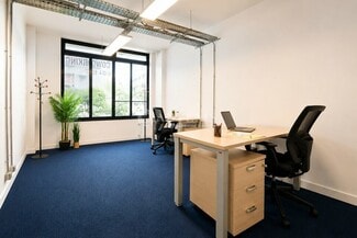 More details for 68 Rue Des Cévennes, Paris - Coworking for Lease