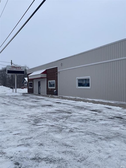 510-512 Lincolnway W, Osceola, IN for sale - Primary Photo - Image 1 of 9