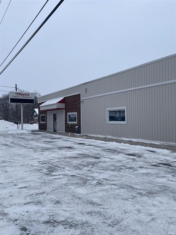 Plus de détails pour 510-512 Lincolnway W, Osceola, IN - Commerce de détail à vendre