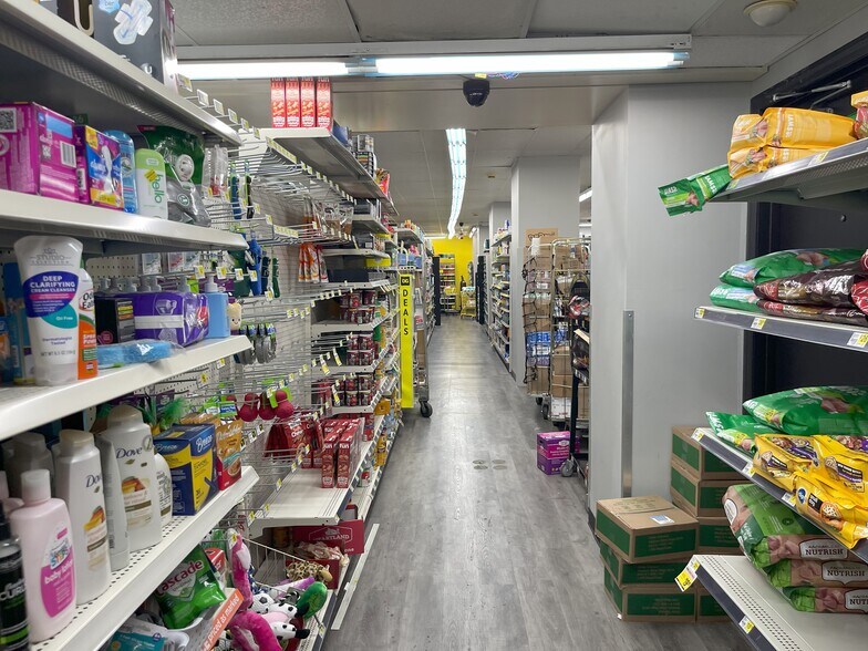 700-706 Penn Ave, Wilkinsburg, PA à louer - Photo du bâtiment - Image 2 de 18