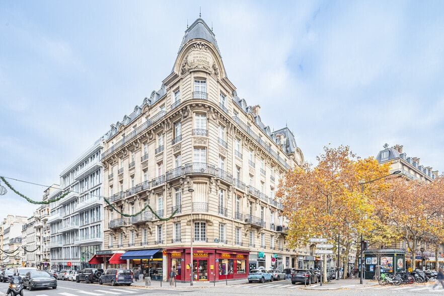 1 Rue De Chazelles, Paris à louer - Photo principale - Image 1 de 12