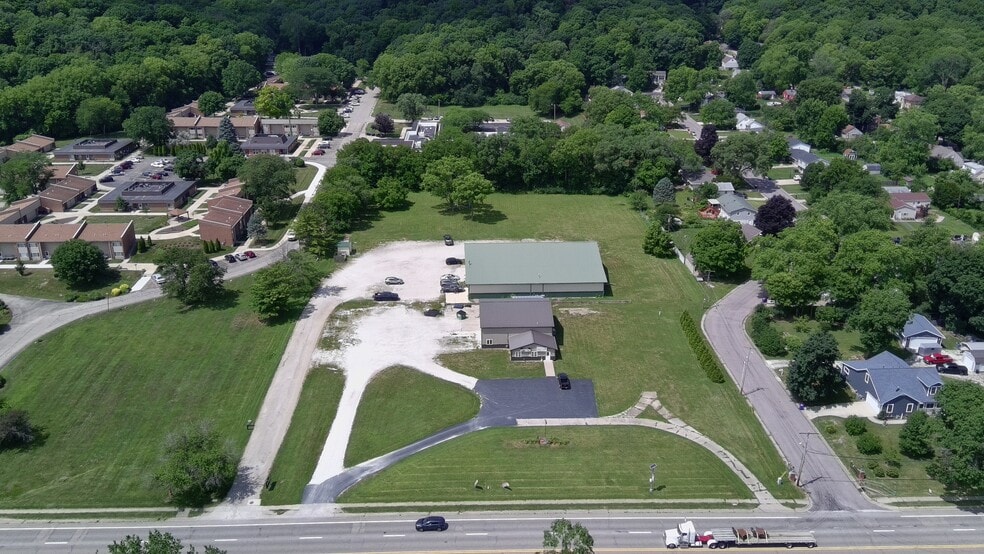 5619 N Galena Rd, Peoria Heights, IL for sale - Aerial - Image 3 of 24