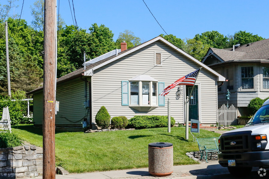 215 S Main St, Waynesville, OH à vendre - Photo principale - Image 1 de 1