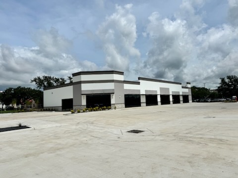 525 Orchard st, Webster, TX for lease - Building Photo - Image 3 of 6