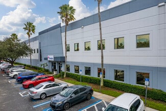 Plus de détails pour 7908-7936 Eagle Palm Dr, Riverview, FL - Industriel à louer