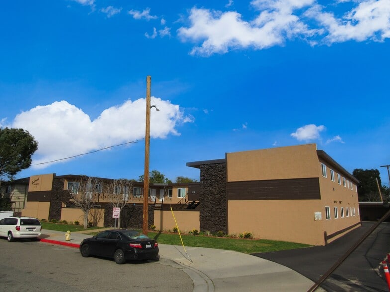 134 S Pritchard Ave, Fullerton, CA for sale - Building Photo - Image 3 of 11