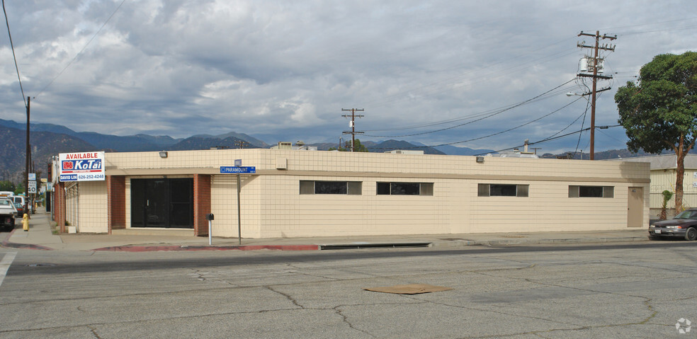 292-298 S Irwindale Ave, Azusa, CA for lease - Building Photo - Image 1 of 6