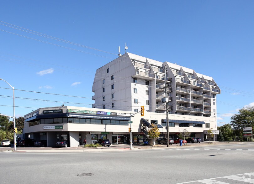 1255 Commissioners Rd W, London, ON for sale - Primary Photo - Image 1 of 1