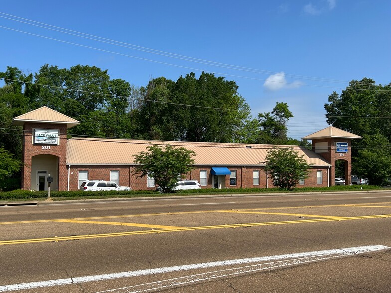 201 Hwy 51, Ridgeland, MS for sale - Building Photo - Image 1 of 1