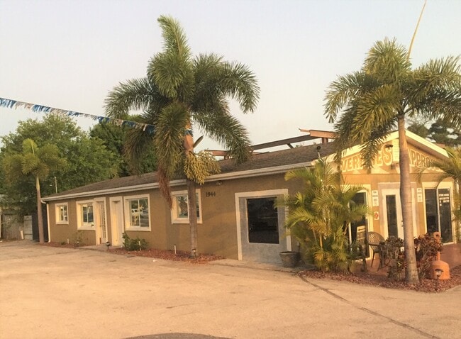 More details for 1944 Aurora Rd, Melbourne, FL - Retail for Lease