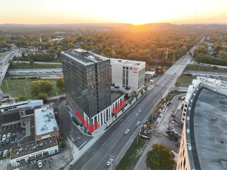 110 Murphy Ct, Nashville, TN à louer - Photo du bâtiment - Image 3 de 10