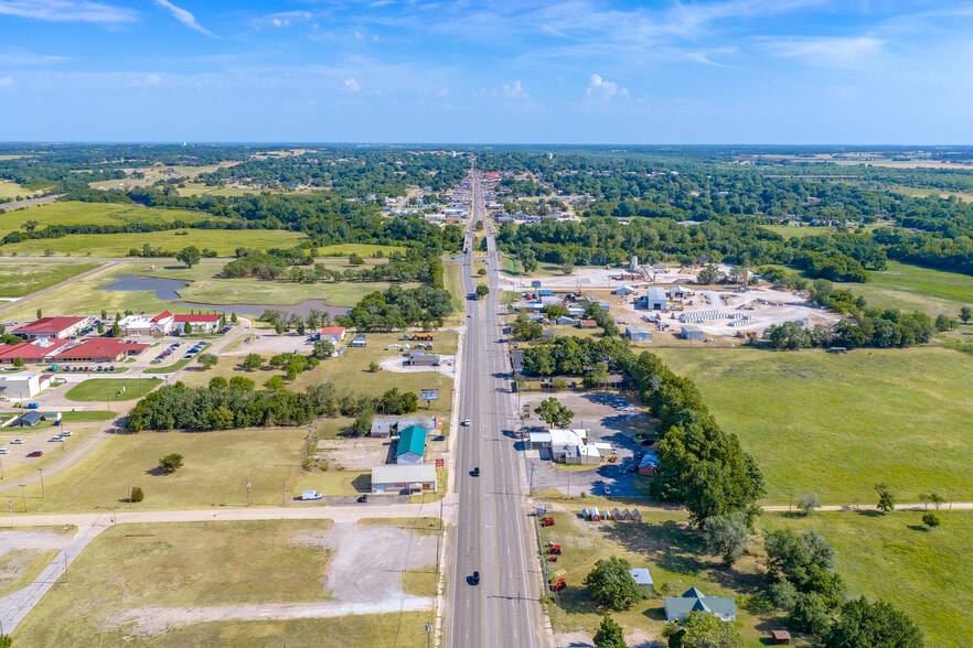 1523 S Green Ave, Purcell, OK for sale - Building Photo - Image 2 of 25