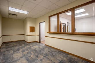 6705 Heritage Pkwy, Rockwall, TX for lease Interior Photo- Image 1 of 3