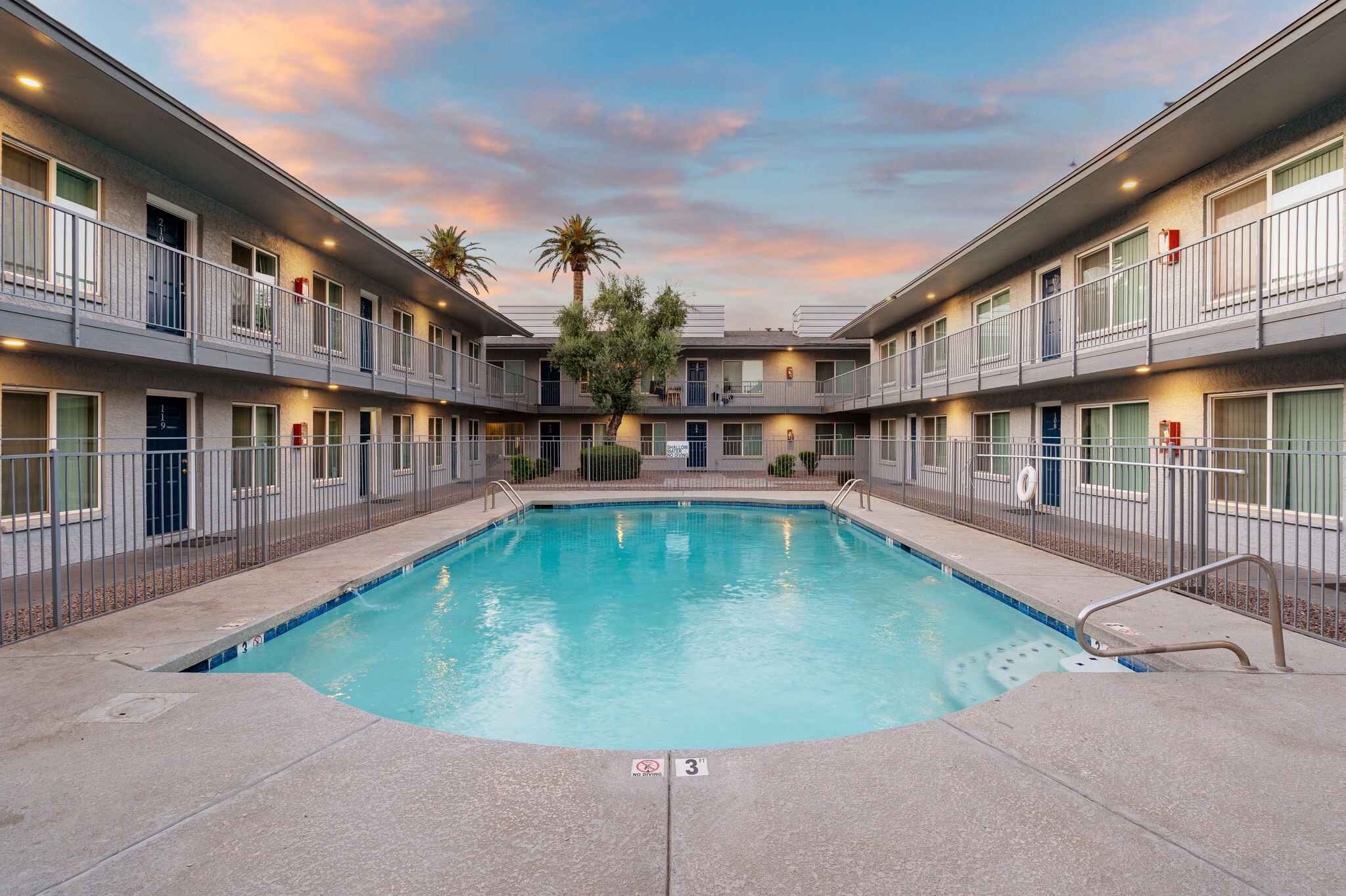 1547 E Broadway Rd, Mesa, AZ for sale Building Photo- Image 1 of 1