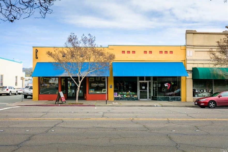 201-203 S State St, Ukiah, CA for lease - Primary Photo - Image 1 of 10