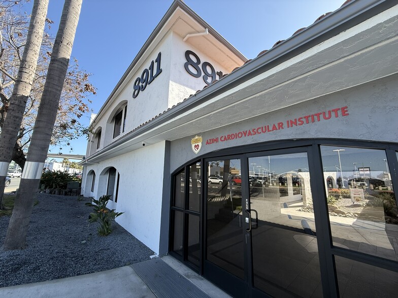 8911 La Mesa Blvd, La Mesa, CA for lease - Building Photo - Image 2 of 10