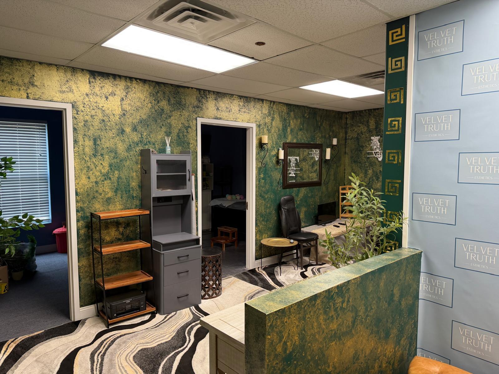 275 N Middletown Rd, Pearl River, NY for lease Interior Photo- Image 1 of 7