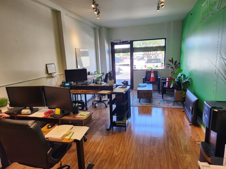 401 Hookahi St, Wailuku, HI à vendre - Photo intérieure - Image 3 de 15