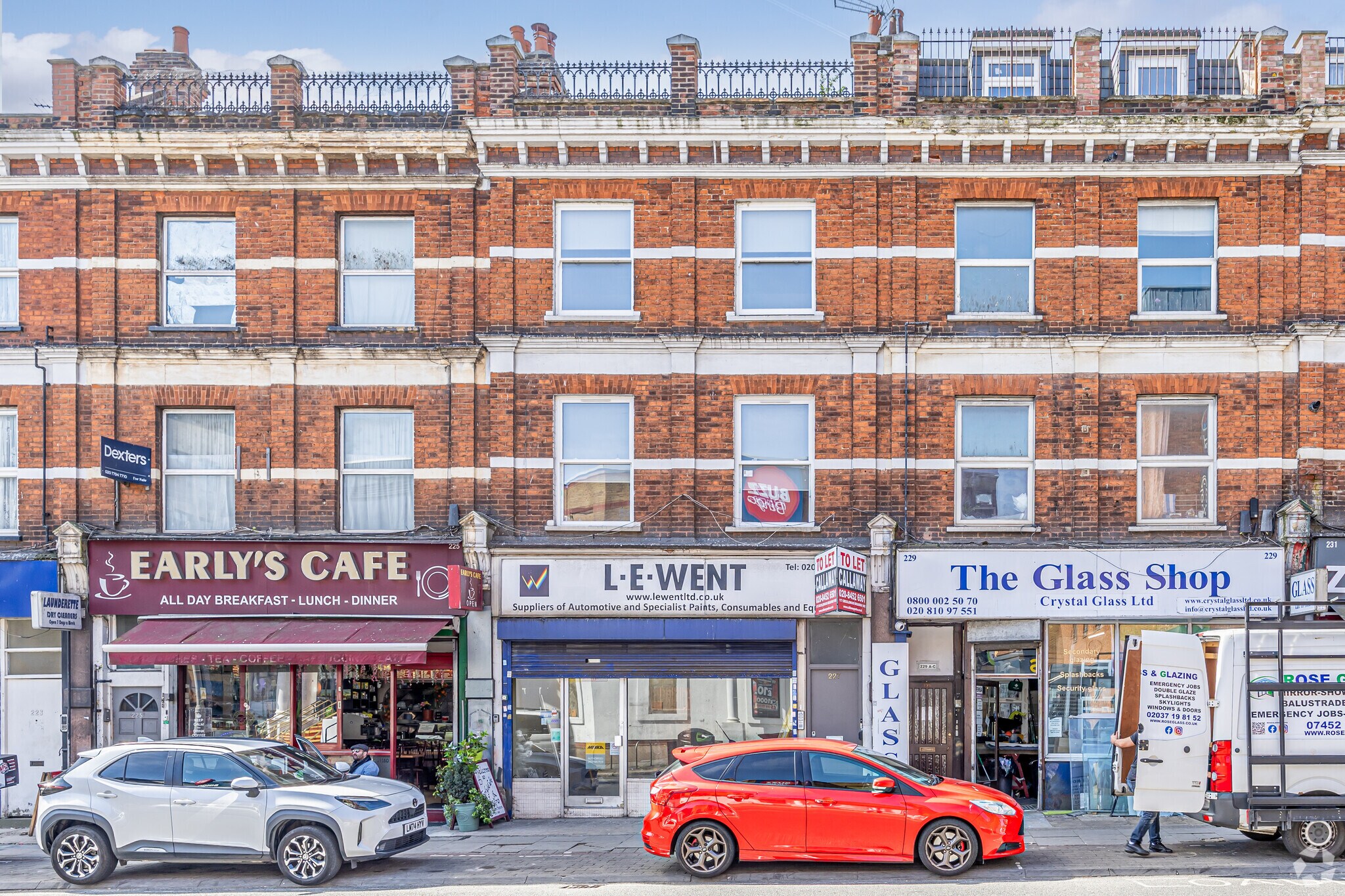 227 Cricklewood Broadway, Londres à louer Photo principale- Image 1 de 3