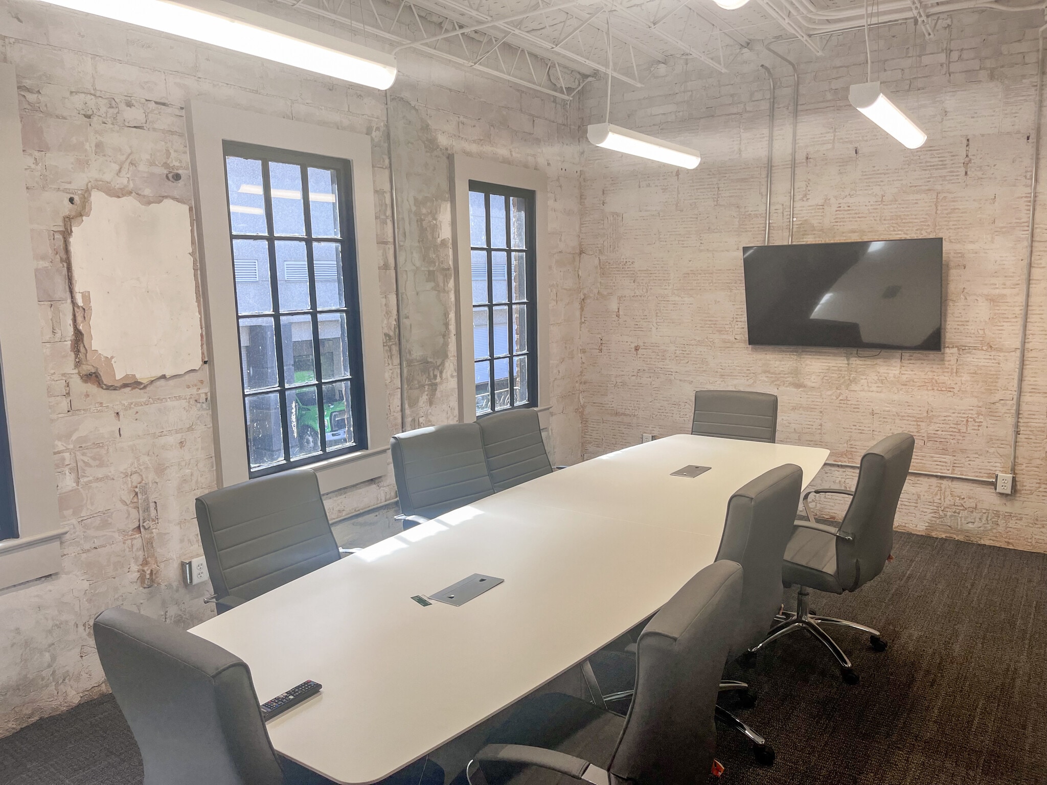 60 St Francis St, Mobile, AL for lease Interior Photo- Image 1 of 4