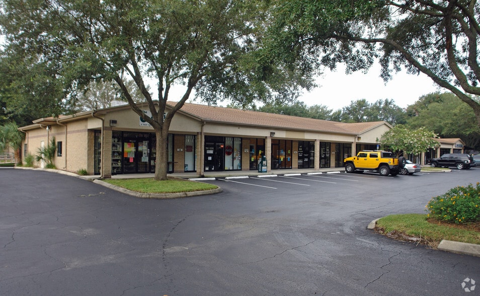 4920 Newkirk Dr, Tampa, FL for lease - Primary Photo - Image 2 of 5