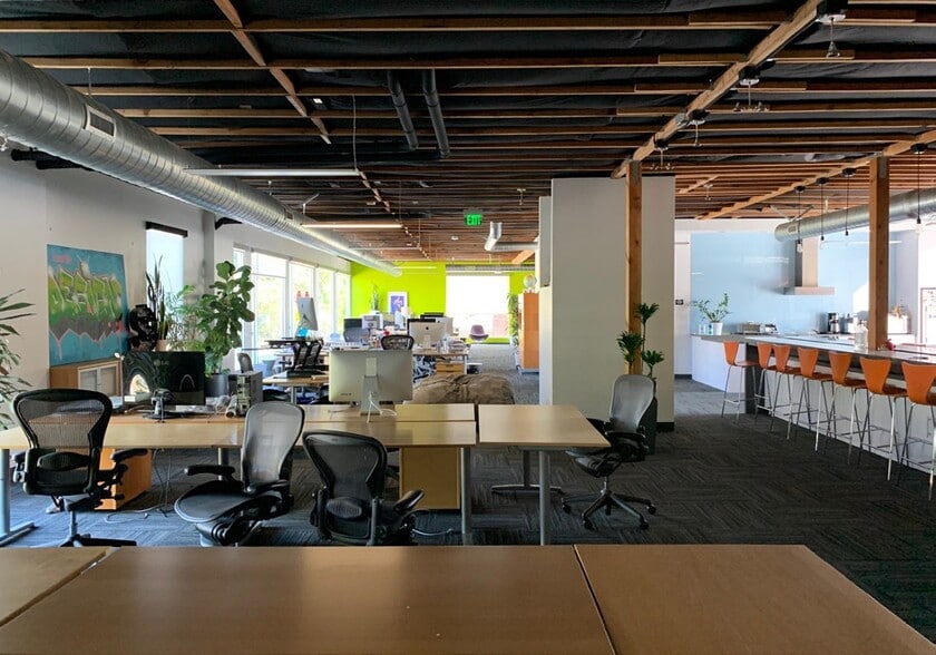 100 W Rincon Ave, Campbell, CA for lease - Building Photo - Image 3 of 5