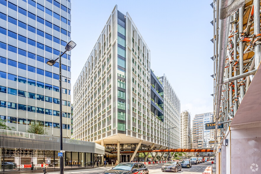 2 Aldermanbury Sq, London for lease - Primary Photo - Image 2 of 3