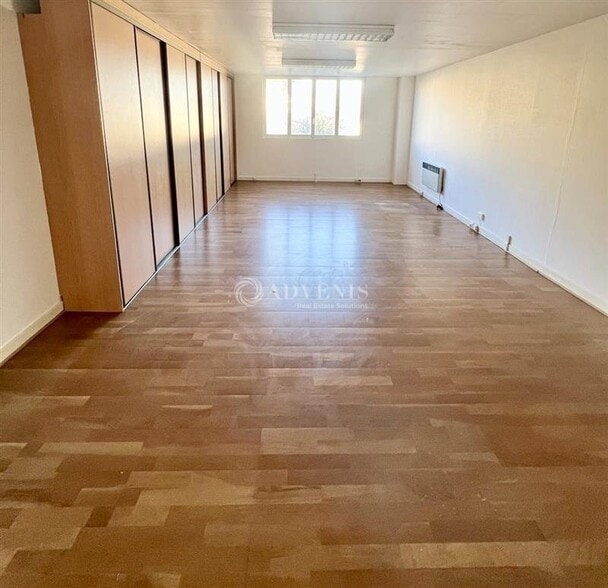 26 Rue Pierre Sémard, Châtillon à louer - Photo intérieure - Image 3 de 5