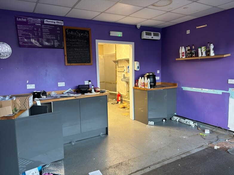 148 Hillfoot Rd, Ayr for lease - Building Photo - Image 2 of 3