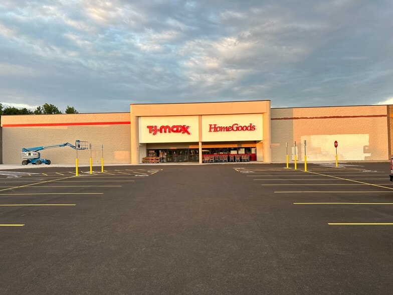 3225 State Route 364, Canandaigua, NY for lease - Building Photo - Image 1 of 4