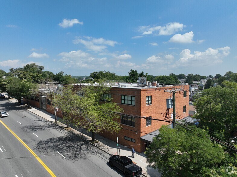 949-955 Yonkers Ave, Yonkers, NY à louer - Communauté Matterport - Image 2 de 9