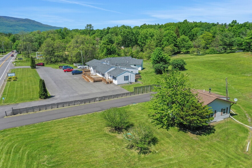 3582-3586 NY-32, Saugerties, NY for sale - Building Photo - Image 3 of 21