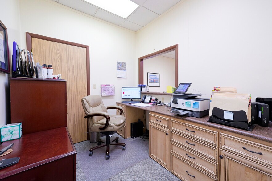 800 W Platinum St, Butte, MT à vendre - Photo intérieure - Image 3 de 8