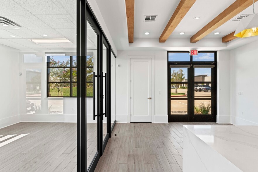 8118 Fry Rd, Cypress, TX à vendre - Photo intérieure - Image 2 de 26