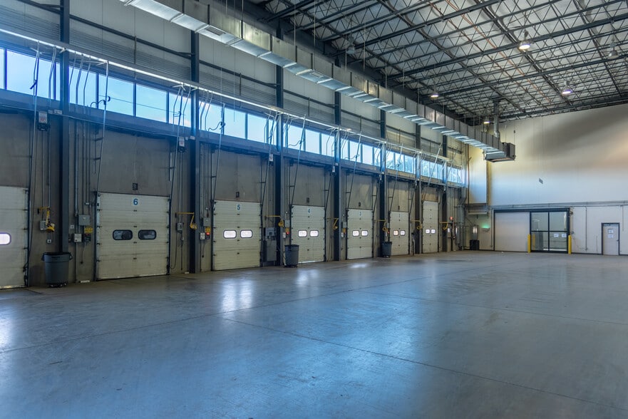 314 Jefferson Ridge Pky, Lynchburg, VA for lease - Interior Photo - Image 2 of 16