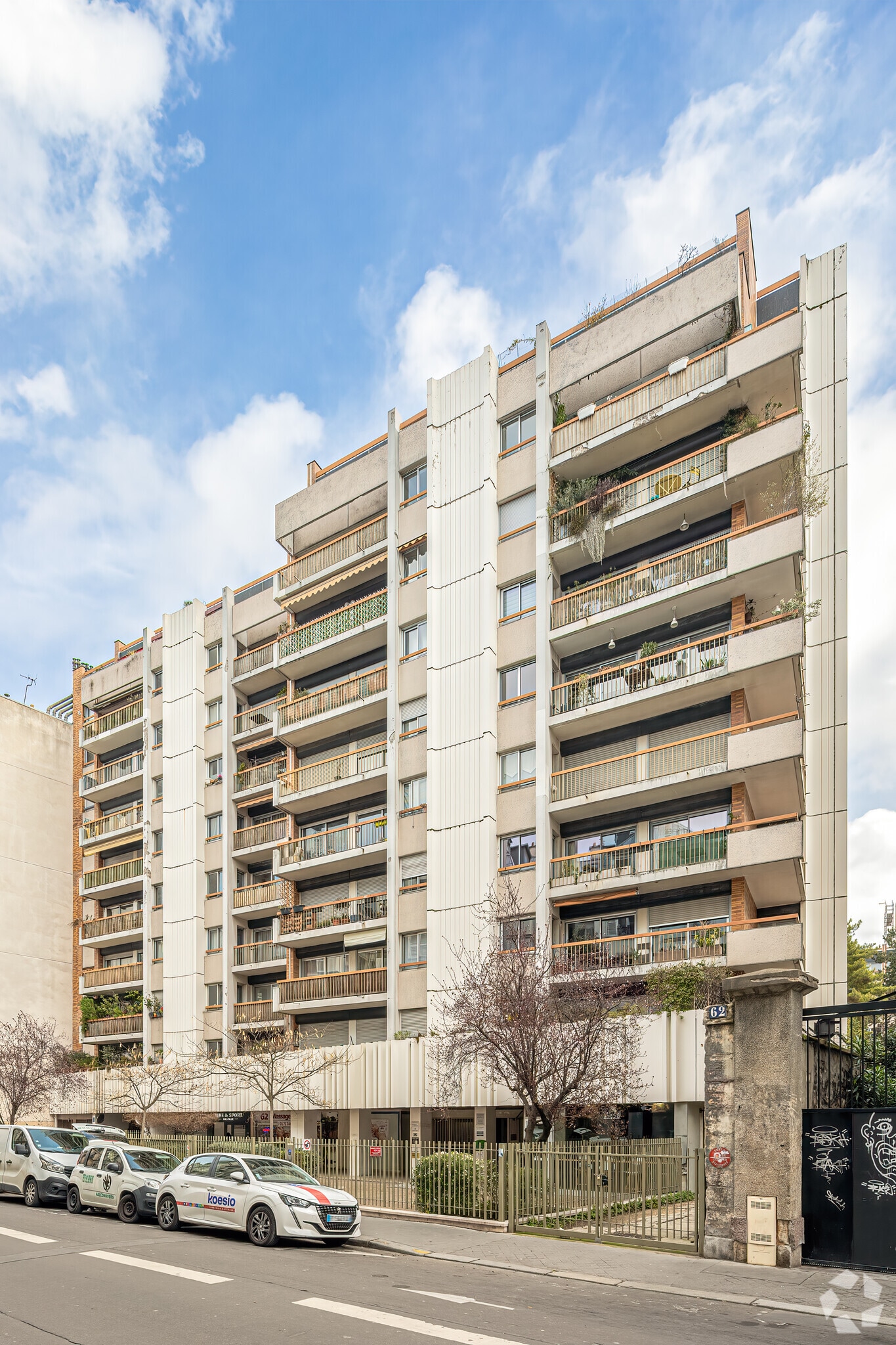 62 Rue Amelot, Paris à vendre Photo du bâtiment- Image 1 de 4