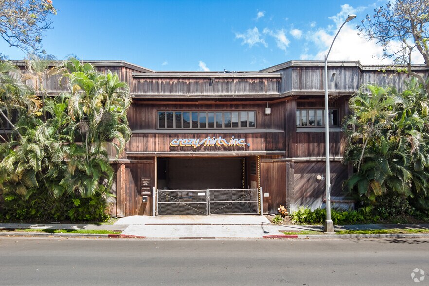 99-969 Iwaena St, Aiea, HI à vendre - Photo du bâtiment - Image 2 de 12